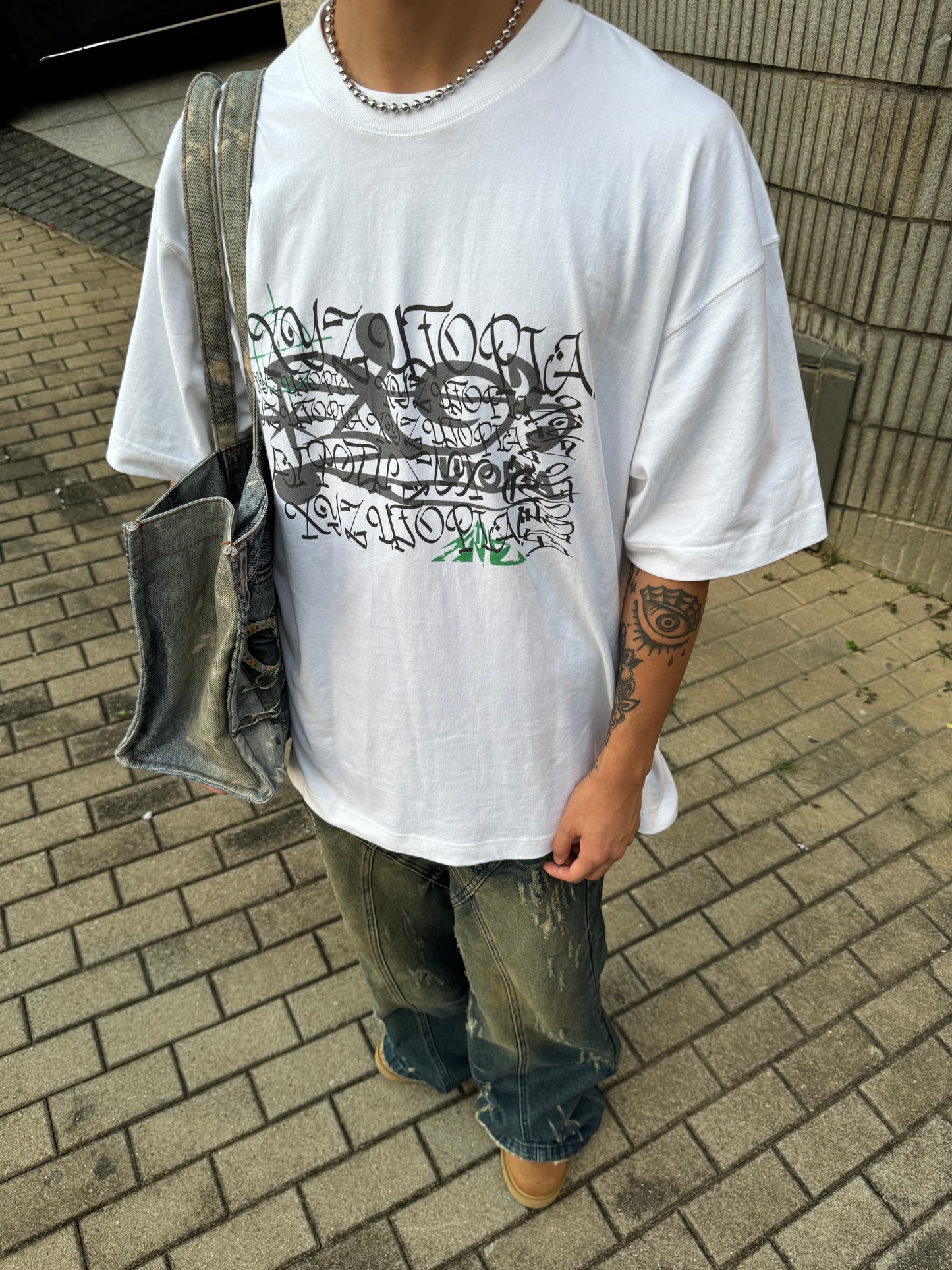 XYZ Peace Horn Logo T-shirt